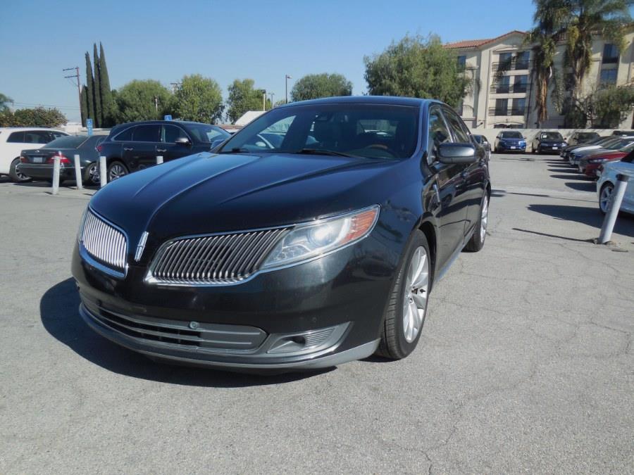 Used 2015 Lincoln MKS in Hawaiian Gardens, California | Luxe Motors. Hawaiian Gardens, California