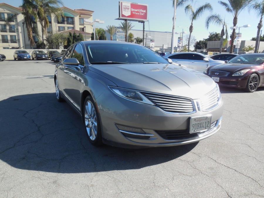 Used 2016 Lincoln MKZ in Hawaiian Gardens, California | Luxe Motors. Hawaiian Gardens, California