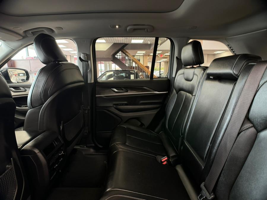 2023 Jeep Grand Cherokee Limited 4x4, available for sale in Massapequa Park, New York | Power Motors East. Massapequa Park, New York 2023 Jeep Grand Cherokee Limited 4x4, available for sale in Massapequa Park, New York | Power Motors East. Massapequa Park, New York