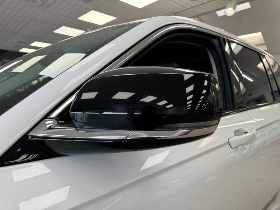 2023 Jeep Grand Cherokee Limited 4x4, available for sale in Massapequa Park, New York | Power Motors East. Massapequa Park, New York 2023 Jeep Grand Cherokee Limited 4x4, available for sale in Massapequa Park, New York | Power Motors East. Massapequa Park, New York