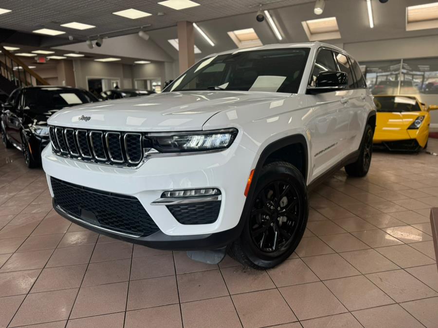 2023 Jeep Grand Cherokee Limited 4x4, available for sale in Massapequa Park, New York | Power Motors East. Massapequa Park, New York 2023 Jeep Grand Cherokee Limited 4x4, available for sale in Massapequa Park, New York | Power Motors East. Massapequa Park, New York