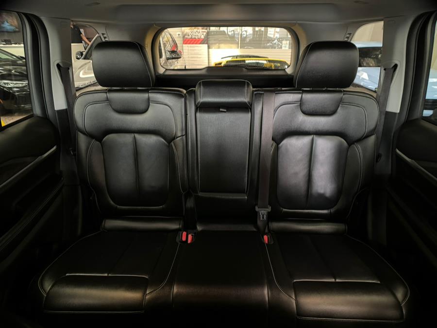 2023 Jeep Grand Cherokee Limited 4x4, available for sale in Massapequa Park, New York | Power Motors East. Massapequa Park, New York 2023 Jeep Grand Cherokee Limited 4x4, available for sale in Massapequa Park, New York | Power Motors East. Massapequa Park, New York