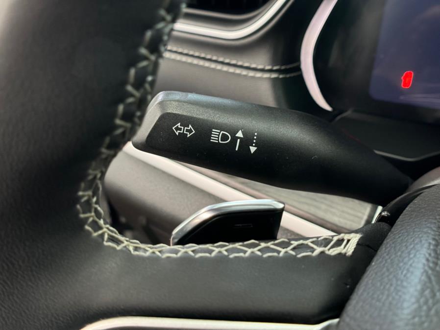 2023 Jeep Grand Cherokee Limited 4x4, available for sale in Massapequa Park, New York | Power Motors East. Massapequa Park, New York 2023 Jeep Grand Cherokee Limited 4x4, available for sale in Massapequa Park, New York | Power Motors East. Massapequa Park, New York