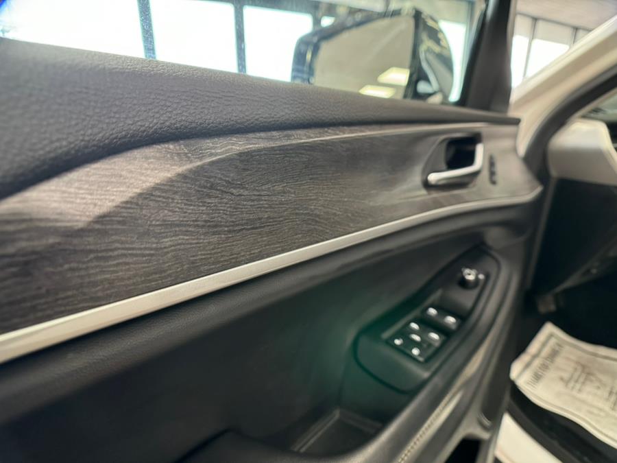 2023 Jeep Grand Cherokee Limited 4x4, available for sale in Massapequa Park, New York | Power Motors East. Massapequa Park, New York 2023 Jeep Grand Cherokee Limited 4x4, available for sale in Massapequa Park, New York | Power Motors East. Massapequa Park, New York