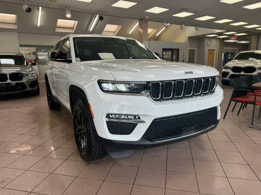 2023 Jeep Grand Cherokee Limited 4x4, available for sale in Massapequa Park, New York | Power Motors East. Massapequa Park, New York 2023 Jeep Grand Cherokee Limited 4x4, available for sale in Massapequa Park, New York | Power Motors East. Massapequa Park, New York