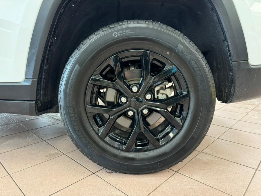 2023 Jeep Grand Cherokee Limited 4x4, available for sale in Massapequa Park, New York | Power Motors East. Massapequa Park, New York 2023 Jeep Grand Cherokee Limited 4x4, available for sale in Massapequa Park, New York | Power Motors East. Massapequa Park, New York