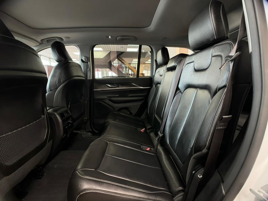 2023 Jeep Grand Cherokee Limited 4x4, available for sale in Massapequa Park, New York | Power Motors East. Massapequa Park, New York 2023 Jeep Grand Cherokee Limited 4x4, available for sale in Massapequa Park, New York | Power Motors East. Massapequa Park, New York