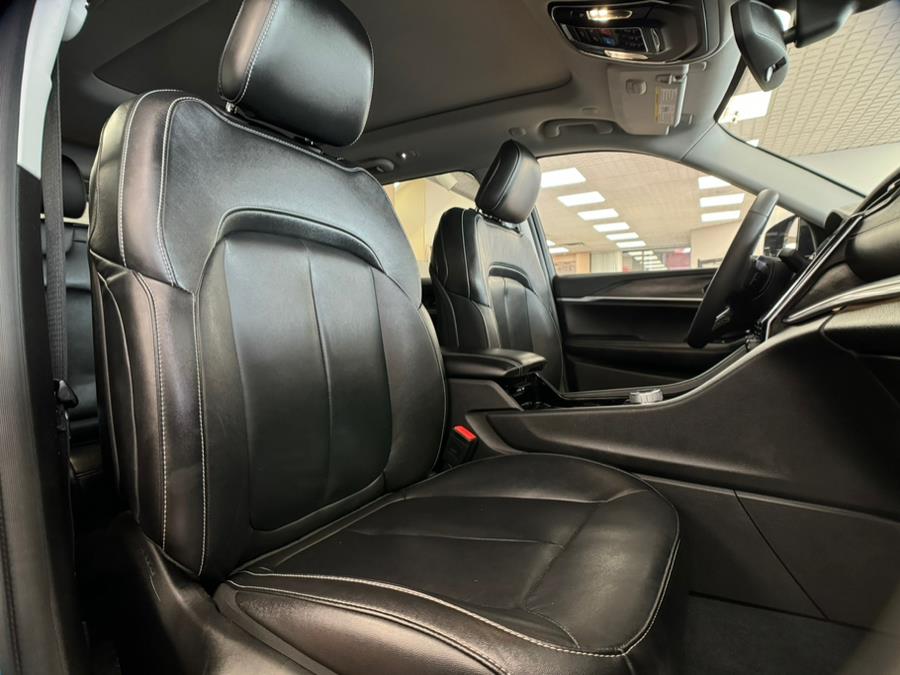 2023 Jeep Grand Cherokee Limited 4x4, available for sale in Massapequa Park, New York | Power Motors East. Massapequa Park, New York 2023 Jeep Grand Cherokee Limited 4x4, available for sale in Massapequa Park, New York | Power Motors East. Massapequa Park, New York