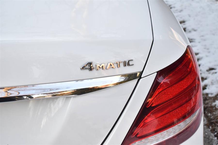 2017 Mercedes-benz E-class E 300 4MATIC AWD 4dr Sedan, available for sale in Great Neck, New York | Camy Cars. Great Neck, New York 2017 Mercedes-benz E-class E 300 4MATIC AWD 4dr Sedan, available for sale in Great Neck, New York | Camy Cars. Great Neck, New York