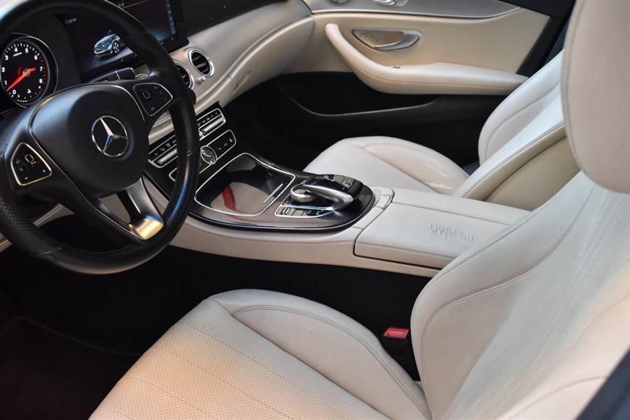2017 Mercedes-benz E-class E 300 4MATIC AWD 4dr Sedan, available for sale in Great Neck, New York | Camy Cars. Great Neck, New York 2017 Mercedes-benz E-class E 300 4MATIC AWD 4dr Sedan, available for sale in Great Neck, New York | Camy Cars. Great Neck, New York