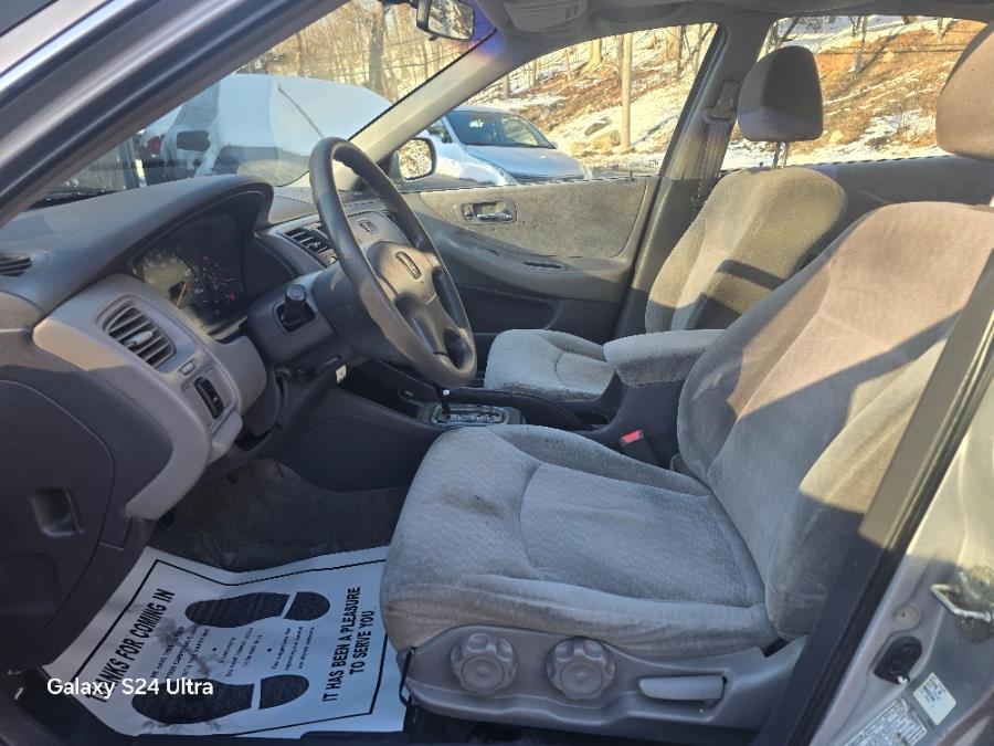 2002 Honda Accord Sdn LX Auto ULEV w/Side Airbags, available for sale in Bloomingdale, New Jersey | Bloomingdale Auto Group. Bloomingdale, New Jersey 2002 Honda Accord Sdn LX Auto ULEV w/Side Airbags, available for sale in Bloomingdale, New Jersey | Bloomingdale Auto Group. Bloomingdale, New Jersey