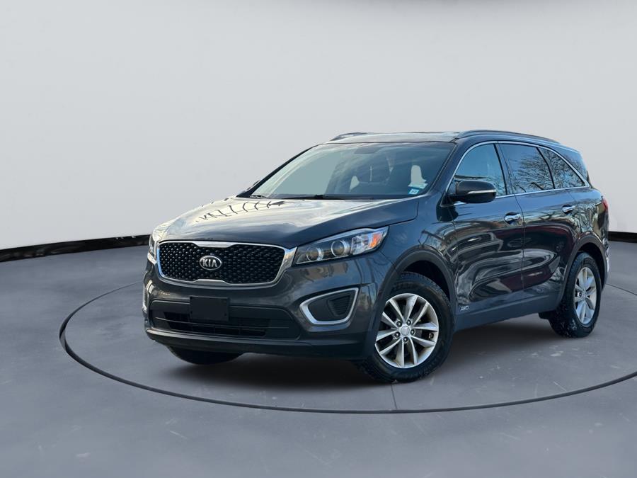 Used 2017 Kia Sorento in Hasbrouck Heights, New Jersey | Muwan Motors. Hasbrouck Heights, New Jersey