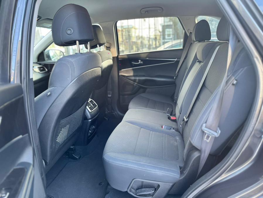 2017 Kia Sorento LX AWD, available for sale in Hasbrouck Heights, New Jersey | Muwan Motors. Hasbrouck Heights, New Jersey 2017 Kia Sorento LX AWD, available for sale in Hasbrouck Heights, New Jersey | Muwan Motors. Hasbrouck Heights, New Jersey