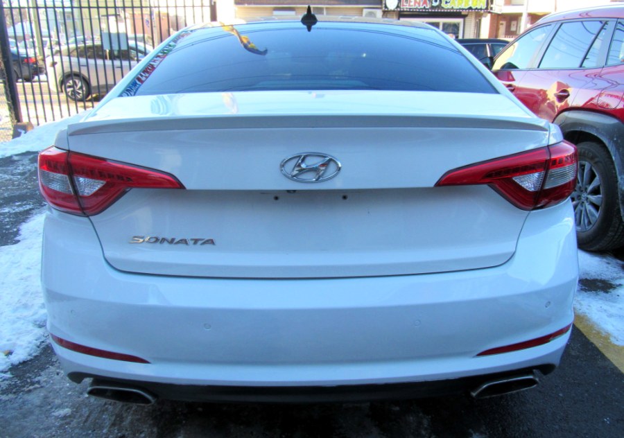 2015 Hyundai Sonata 4dr Sdn 2.4L Limited, available for sale in Paterson, New Jersey | MFG Prestige Auto Group. Paterson, New Jersey 2015 Hyundai Sonata 4dr Sdn 2.4L Limited, available for sale in Paterson, New Jersey | MFG Prestige Auto Group. Paterson, New Jersey