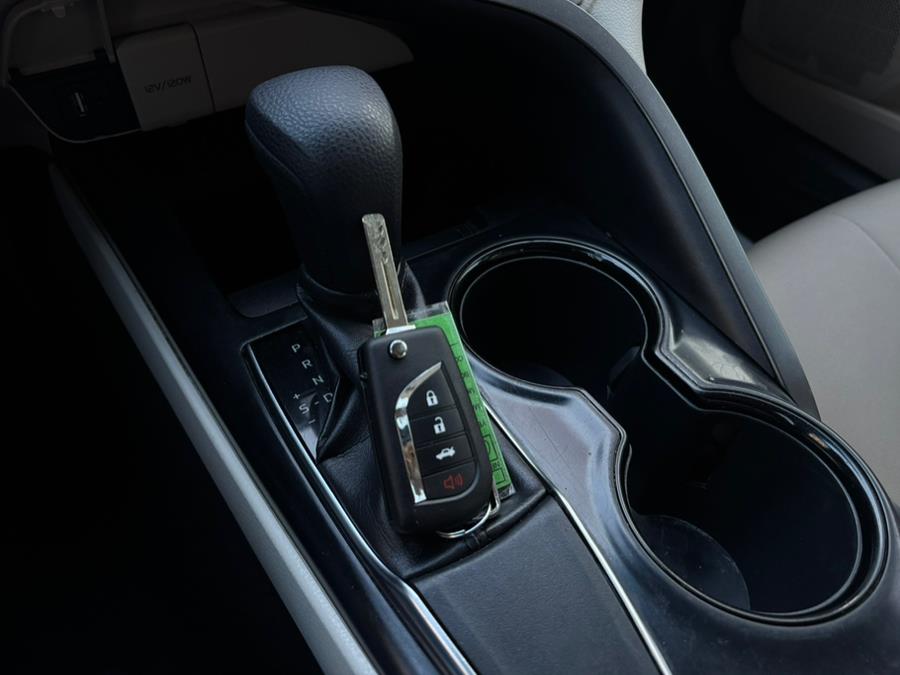 2018 Toyota Camry LE Auto (Natl), available for sale in Brooklyn, New York | Carsbuck Inc.. Brooklyn, New York 2018 Toyota Camry LE Auto (Natl), available for sale in Brooklyn, New York | Carsbuck Inc.. Brooklyn, New York
