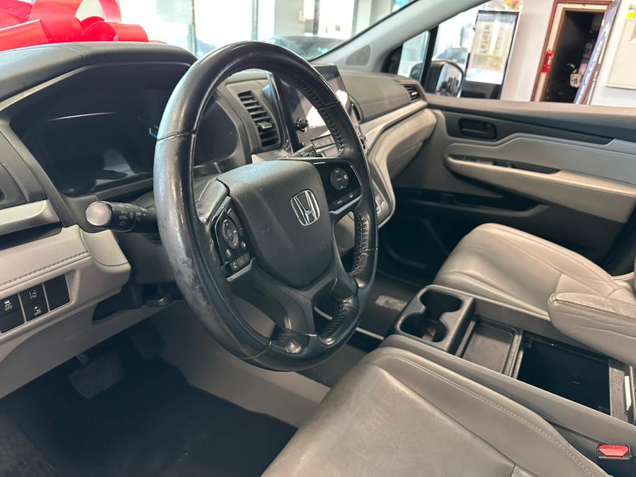 2019 Honda Odyssey EX-L w/Navi/RES Auto, available for sale in Inwood, New York | 5 Towns Drive. Inwood, New York 2019 Honda Odyssey EX-L w/Navi/RES Auto, available for sale in Inwood, New York | 5 Towns Drive. Inwood, New York