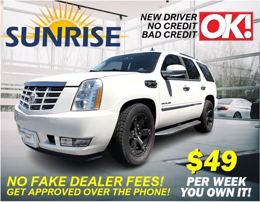 Used 2010 Cadillac Escalade Hybrid in Elmont, New York | Sunrise of Elmont. Elmont, New York