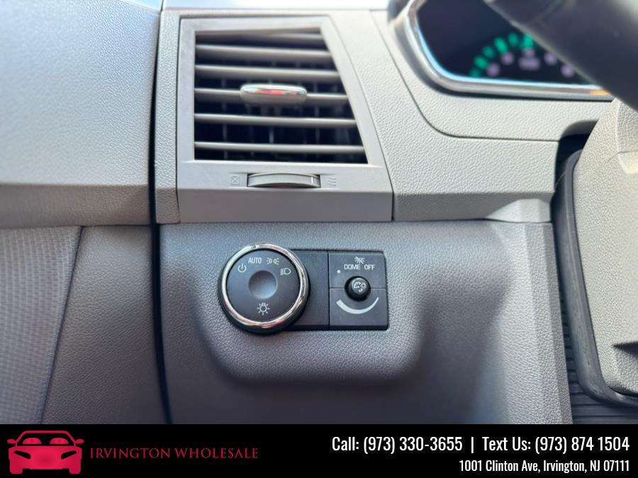 2011 Chevrolet Traverse FWD 4dr LS, available for sale in Irvington, New Jersey | Irvington Wholesale Group. Irvington, New Jersey 2011 Chevrolet Traverse FWD 4dr LS, available for sale in Irvington, New Jersey | Irvington Wholesale Group. Irvington, New Jersey