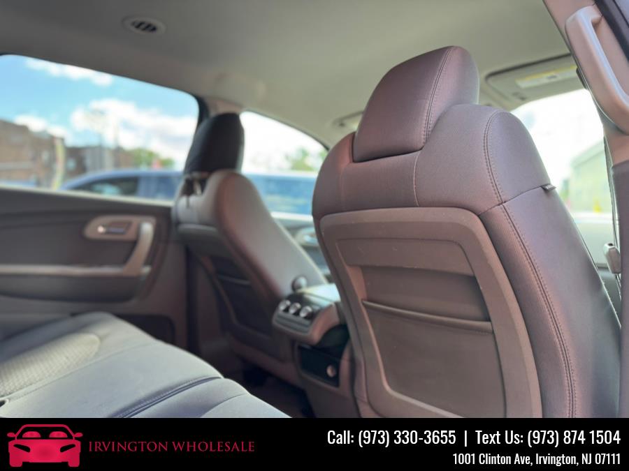 2011 Chevrolet Traverse FWD 4dr LS, available for sale in Irvington, New Jersey | Irvington Wholesale Group. Irvington, New Jersey 2011 Chevrolet Traverse FWD 4dr LS, available for sale in Irvington, New Jersey | Irvington Wholesale Group. Irvington, New Jersey