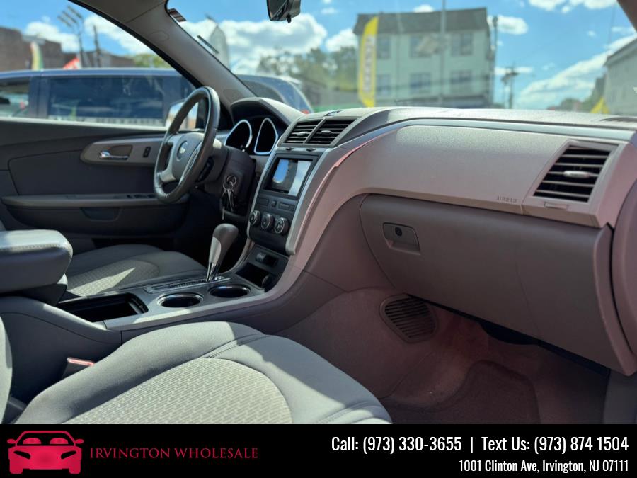 2011 Chevrolet Traverse FWD 4dr LS, available for sale in Irvington, New Jersey | Irvington Wholesale Group. Irvington, New Jersey 2011 Chevrolet Traverse FWD 4dr LS, available for sale in Irvington, New Jersey | Irvington Wholesale Group. Irvington, New Jersey