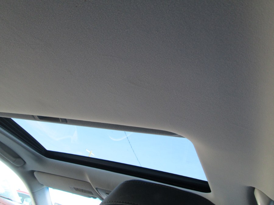 2011 Lexus ES 350 4dr Sdn, available for sale in Levittown, Pennsylvania | Levittown Auto. Levittown, Pennsylvania 2011 Lexus ES 350 4dr Sdn, available for sale in Levittown, Pennsylvania | Levittown Auto. Levittown, Pennsylvania