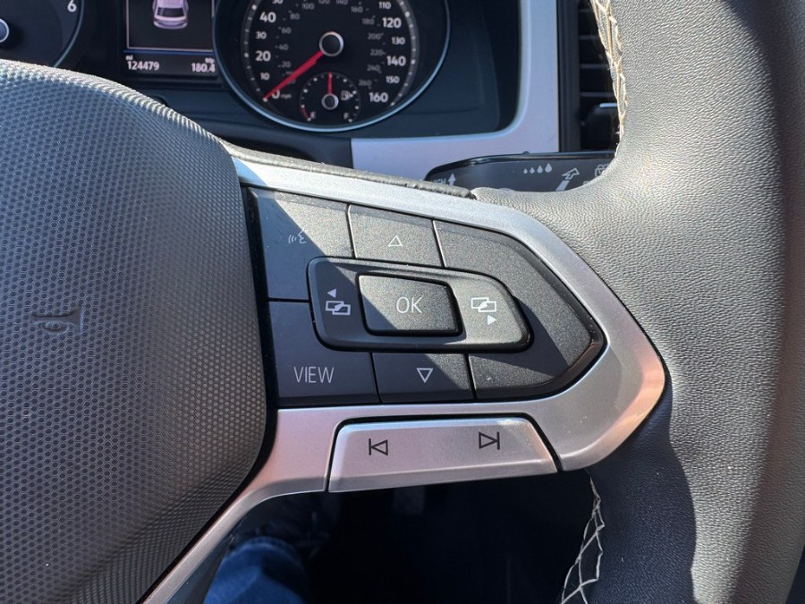 2021 Volkswagen Atlas 2021.5 3.6L V6 SE w/Technology 4MOTION, available for sale in West Springfield, Massachusetts | Union Street Auto Sales. West Springfield, Massachusetts 2021 Volkswagen Atlas 2021.5 3.6L V6 SE w/Technology 4MOTION, available for sale in West Springfield, Massachusetts | Union Street Auto Sales. West Springfield, Massachusetts