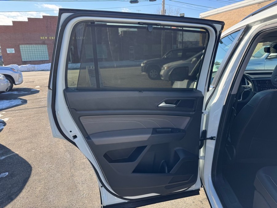 2021 Volkswagen Atlas 2021.5 3.6L V6 SE w/Technology 4MOTION, available for sale in West Springfield, Massachusetts | Union Street Auto Sales. West Springfield, Massachusetts 2021 Volkswagen Atlas 2021.5 3.6L V6 SE w/Technology 4MOTION, available for sale in West Springfield, Massachusetts | Union Street Auto Sales. West Springfield, Massachusetts
