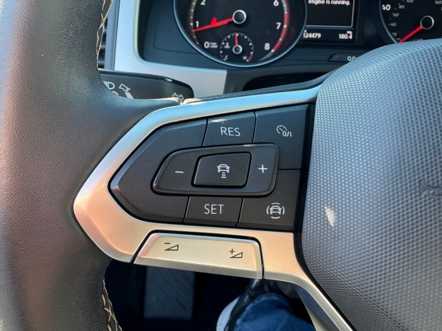 2021 Volkswagen Atlas 2021.5 3.6L V6 SE w/Technology 4MOTION, available for sale in West Springfield, Massachusetts | Union Street Auto Sales. West Springfield, Massachusetts 2021 Volkswagen Atlas 2021.5 3.6L V6 SE w/Technology 4MOTION, available for sale in West Springfield, Massachusetts | Union Street Auto Sales. West Springfield, Massachusetts