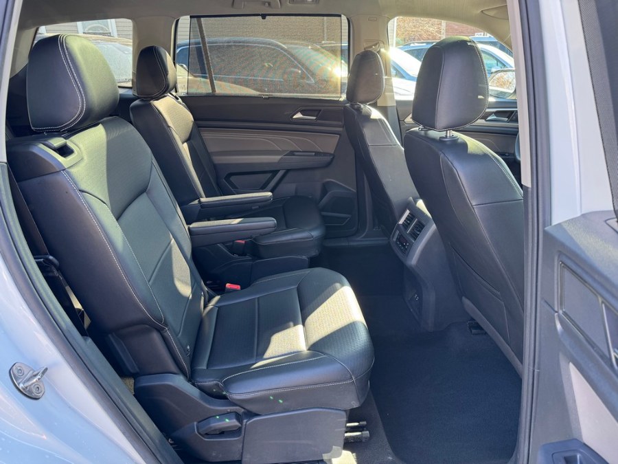 2021 Volkswagen Atlas 2021.5 3.6L V6 SE w/Technology 4MOTION, available for sale in West Springfield, Massachusetts | Union Street Auto Sales. West Springfield, Massachusetts 2021 Volkswagen Atlas 2021.5 3.6L V6 SE w/Technology 4MOTION, available for sale in West Springfield, Massachusetts | Union Street Auto Sales. West Springfield, Massachusetts
