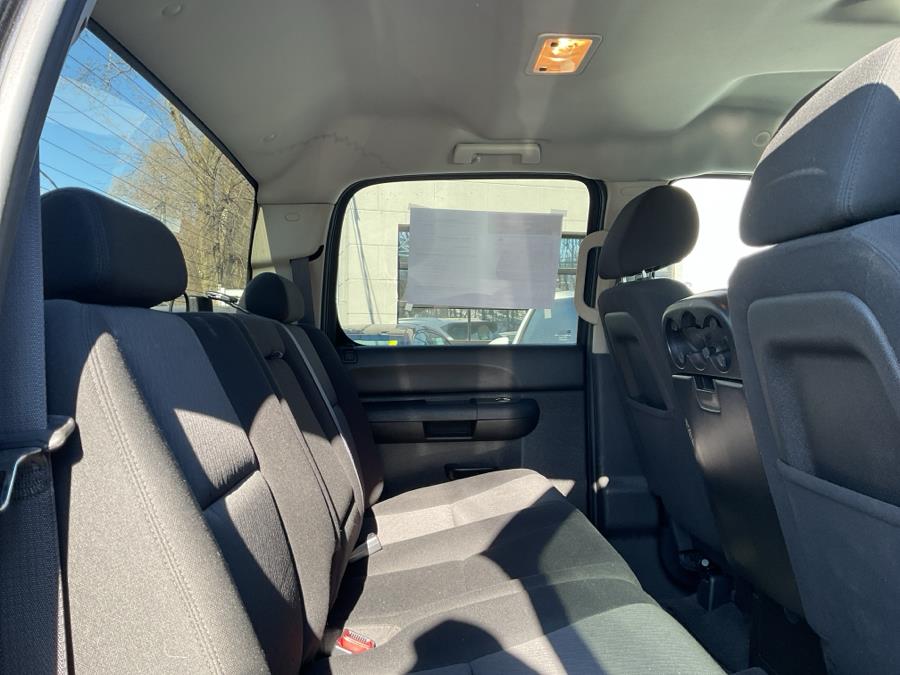 2011 Chevrolet Silverado 1500 4WD Crew Cab 143.5" LT, available for sale in Waterbury, Connecticut | Jim Juliani Motors. Waterbury, Connecticut 2011 Chevrolet Silverado 1500 4WD Crew Cab 143.5" LT, available for sale in Waterbury, Connecticut | Jim Juliani Motors. Waterbury, Connecticut
