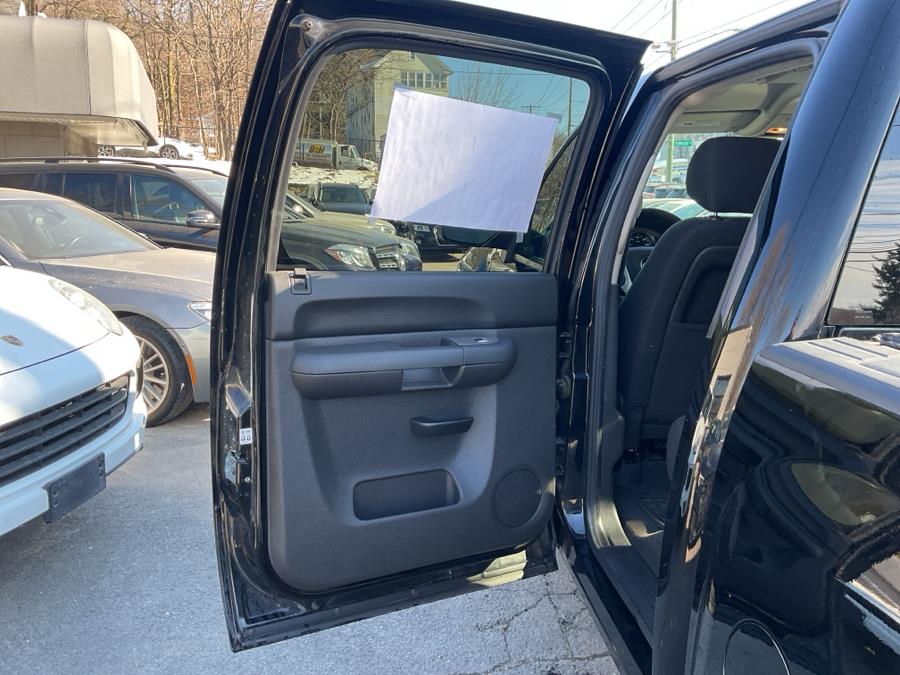 2011 Chevrolet Silverado 1500 4WD Crew Cab 143.5" LT, available for sale in Waterbury, Connecticut | Jim Juliani Motors. Waterbury, Connecticut 2011 Chevrolet Silverado 1500 4WD Crew Cab 143.5" LT, available for sale in Waterbury, Connecticut | Jim Juliani Motors. Waterbury, Connecticut