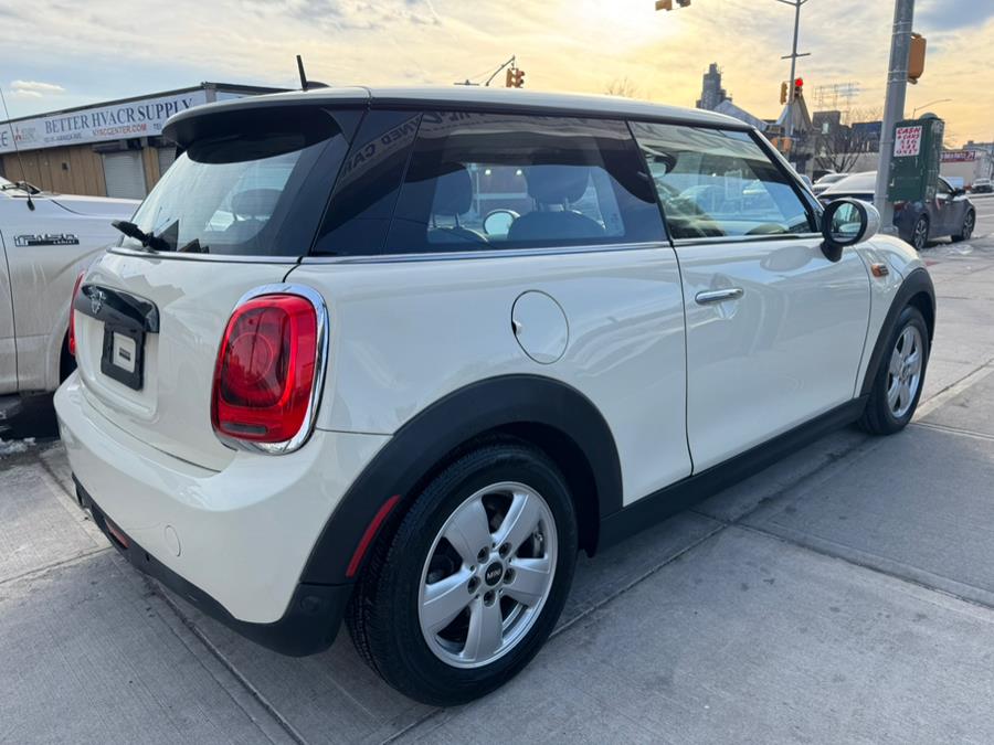2019 MINI Hardtop 2 Door Cooper FWD, available for sale in Jamaica, New York | Sunrise Autoland. Jamaica, New York 2019 MINI Hardtop 2 Door Cooper FWD, available for sale in Jamaica, New York | Sunrise Autoland. Jamaica, New York