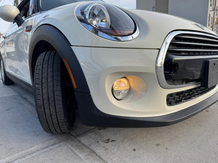 2019 MINI Hardtop 2 Door Cooper FWD, available for sale in Jamaica, New York | Sunrise Autoland. Jamaica, New York 2019 MINI Hardtop 2 Door Cooper FWD, available for sale in Jamaica, New York | Sunrise Autoland. Jamaica, New York