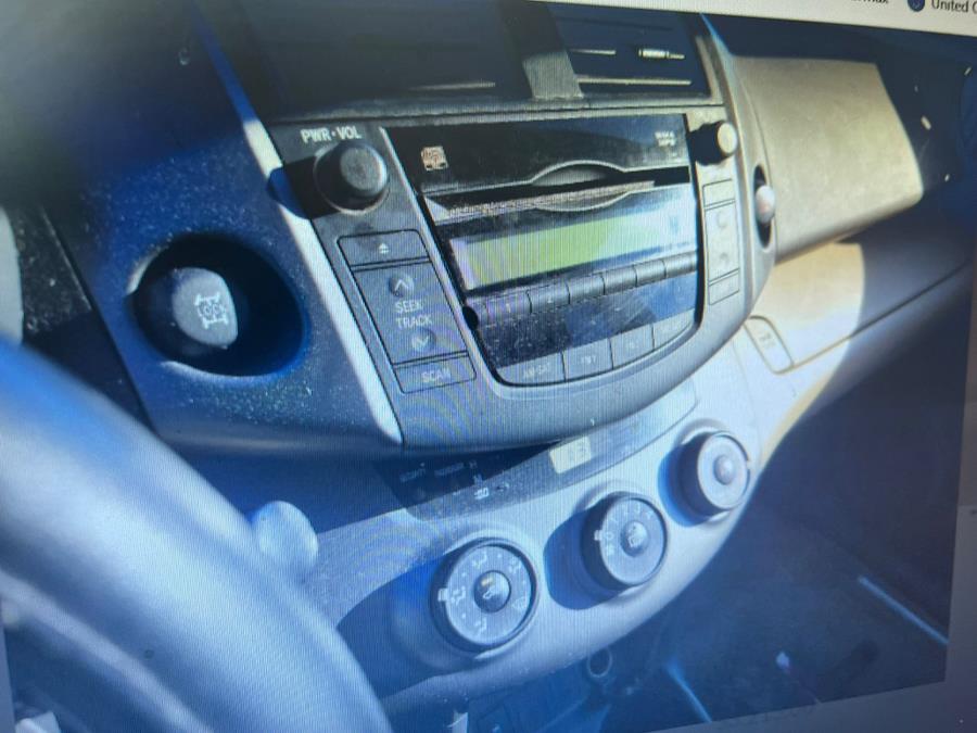 2012 Audi Q5 quattro 4dr 2.0T Premium Plus, available for sale in Raynham, Massachusetts | J & A Auto Center. Raynham, Massachusetts 2012 Audi Q5 quattro 4dr 2.0T Premium Plus, available for sale in Raynham, Massachusetts | J & A Auto Center. Raynham, Massachusetts