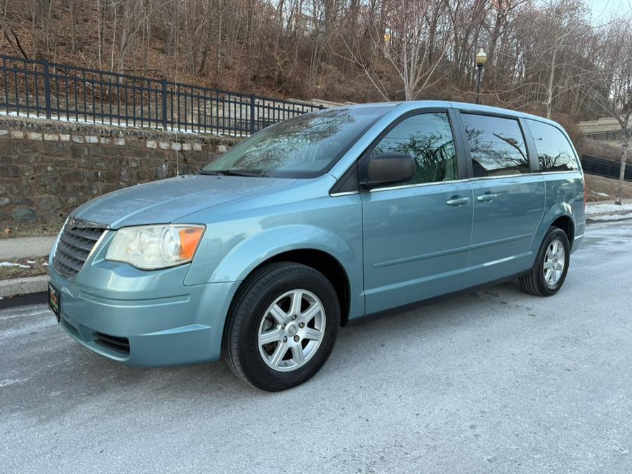 Used 2010 Chrysler Town & Country in NEWARK, New Jersey | Easy Credit of Jersey. NEWARK, New Jersey