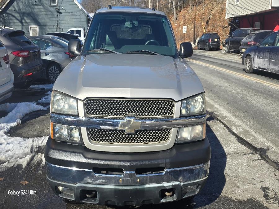 2004 Chevrolet Avalanche 1500 5dr Crew Cab 130" WB 4WD Z71, available for sale in Bloomingdale, New Jersey | Bloomingdale Auto Group. Bloomingdale, New Jersey 2004 Chevrolet Avalanche 1500 5dr Crew Cab 130" WB 4WD Z71, available for sale in Bloomingdale, New Jersey | Bloomingdale Auto Group. Bloomingdale, New Jersey