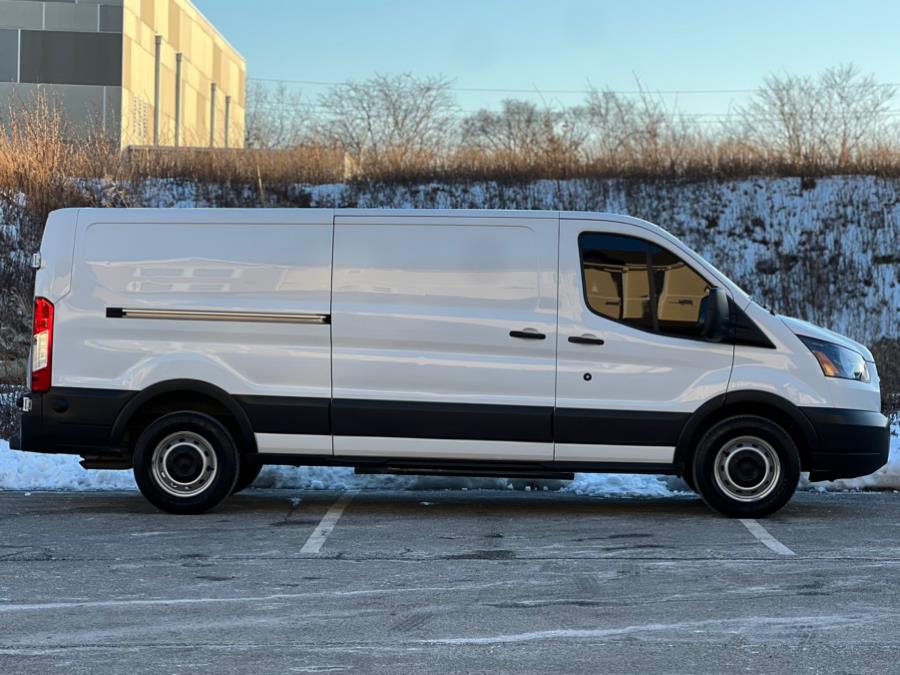 2018 Ford Transit Van T-250 148" Low Rf 9000 GVWR Sliding RH Dr, available for sale in Paterson, New Jersey | Speedway Commercial Motors LLC. Paterson, New Jersey 2018 Ford Transit Van T-250 148" Low Rf 9000 GVWR Sliding RH Dr, available for sale in Paterson, New Jersey | Speedway Commercial Motors LLC. Paterson, New Jersey