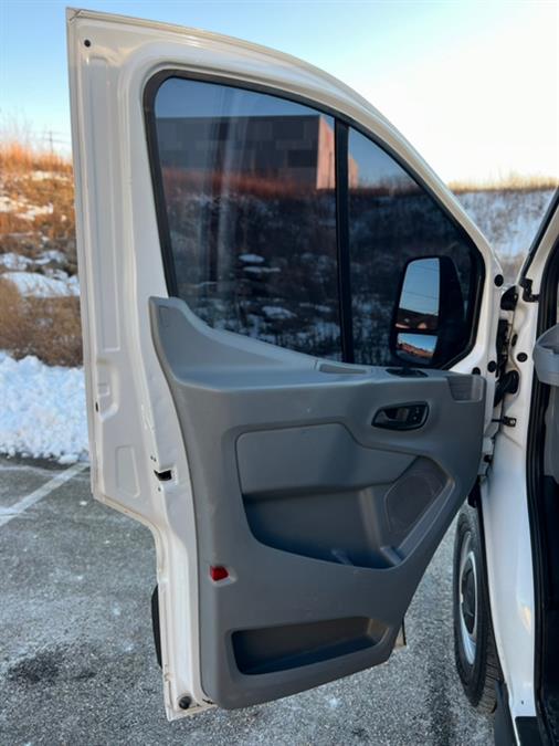 2018 Ford Transit Van T-250 148" Low Rf 9000 GVWR Sliding RH Dr, available for sale in Paterson, New Jersey | Speedway Commercial Motors LLC. Paterson, New Jersey 2018 Ford Transit Van T-250 148" Low Rf 9000 GVWR Sliding RH Dr, available for sale in Paterson, New Jersey | Speedway Commercial Motors LLC. Paterson, New Jersey