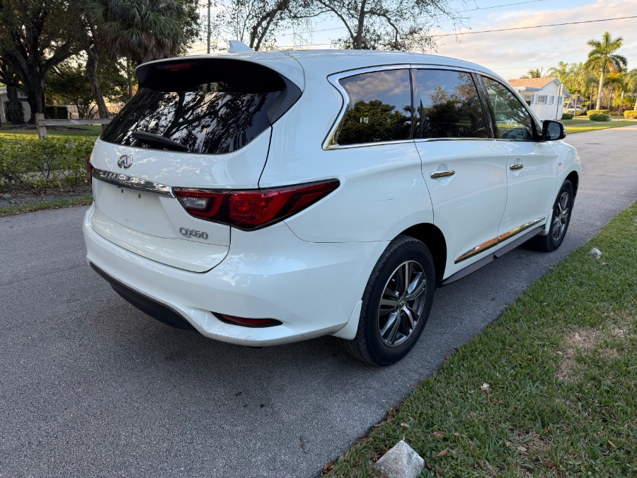 2020 Infiniti Qx60 PURE Sport Utility 4D, available for sale in Hollywood, Florida | Select Auto Hollywood. Hollywood, Florida 2020 Infiniti Qx60 PURE Sport Utility 4D, available for sale in Hollywood, Florida | Select Auto Hollywood. Hollywood, Florida
