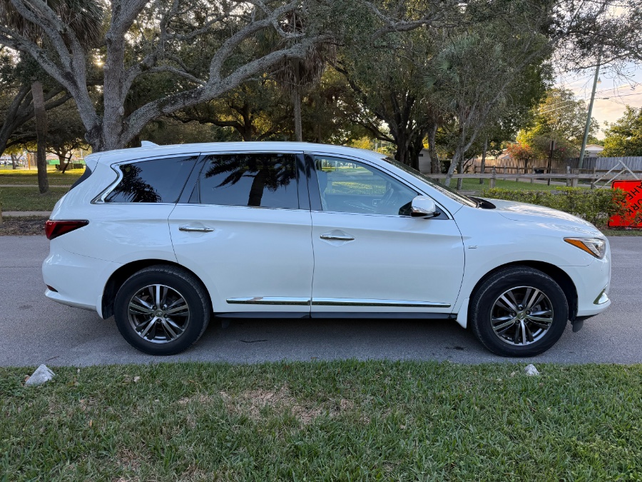 2020 Infiniti Qx60 PURE Sport Utility 4D, available for sale in Hollywood, Florida | Select Auto Hollywood. Hollywood, Florida 2020 Infiniti Qx60 PURE Sport Utility 4D, available for sale in Hollywood, Florida | Select Auto Hollywood. Hollywood, Florida