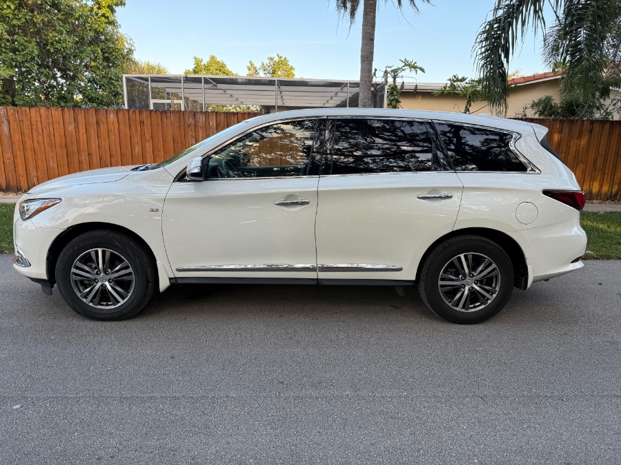 2020 Infiniti Qx60 PURE Sport Utility 4D, available for sale in Hollywood, Florida | Select Auto Hollywood. Hollywood, Florida 2020 Infiniti Qx60 PURE Sport Utility 4D, available for sale in Hollywood, Florida | Select Auto Hollywood. Hollywood, Florida