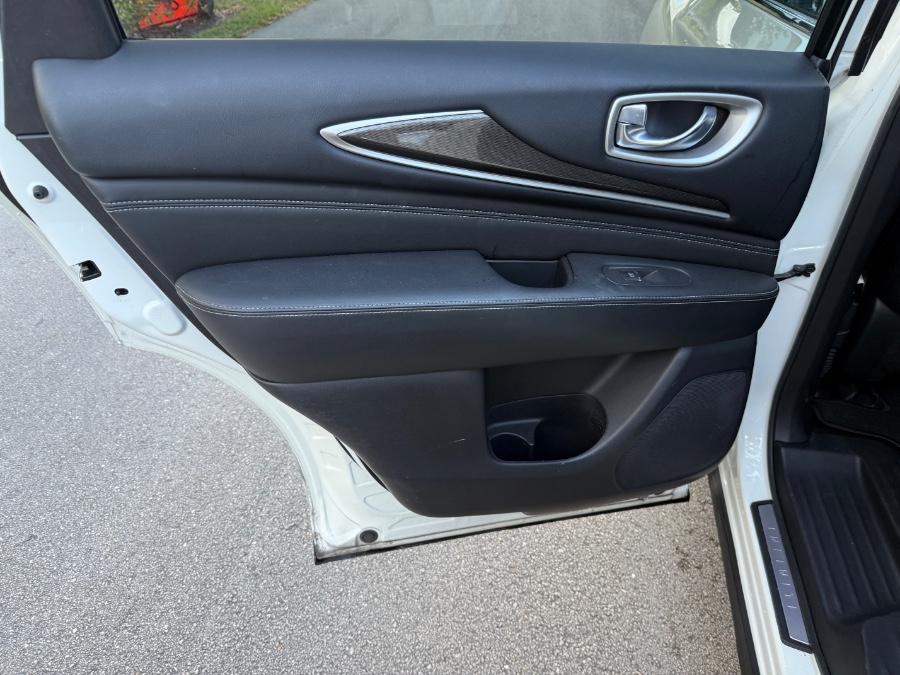 2020 Infiniti Qx60 PURE Sport Utility 4D, available for sale in Hollywood, Florida | Select Auto Hollywood. Hollywood, Florida 2020 Infiniti Qx60 PURE Sport Utility 4D, available for sale in Hollywood, Florida | Select Auto Hollywood. Hollywood, Florida
