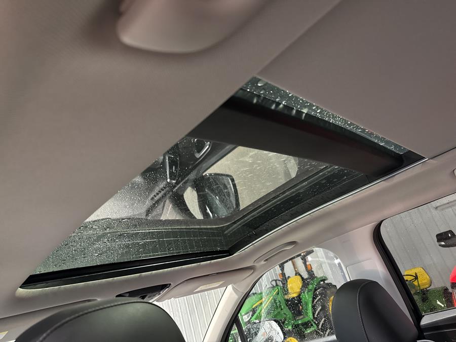 2022 Kia Sorento SX AWD, available for sale in Pittsfield, Maine | Maine Central Motors. Pittsfield, Maine 2022 Kia Sorento SX AWD, available for sale in Pittsfield, Maine | Maine Central Motors. Pittsfield, Maine