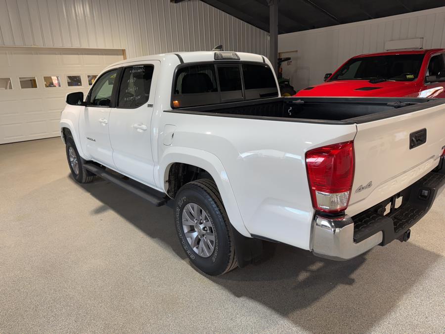 2017 Toyota Tacoma SR5 Double Cab 5'' Bed V6 4x4 AT (Natl), available for sale in Pittsfield, Maine | Maine Central Motors. Pittsfield, Maine 2017 Toyota Tacoma SR5 Double Cab 5'' Bed V6 4x4 AT (Natl), available for sale in Pittsfield, Maine | Maine Central Motors. Pittsfield, Maine