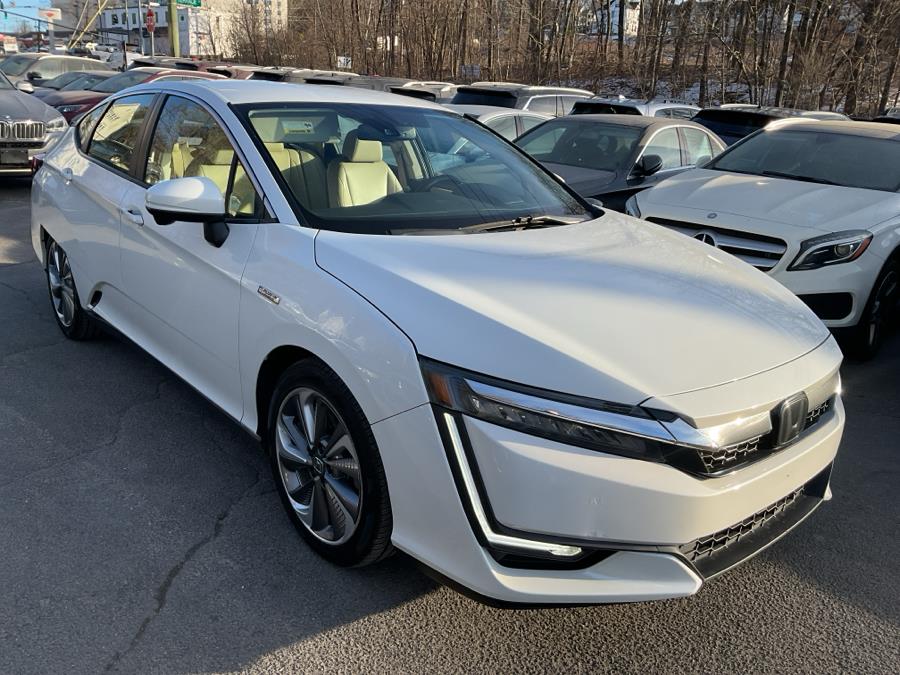 2018 Honda Clarity Plug-In Hybrid Sedan, available for sale in Waterbury, Connecticut | Jim Juliani Motors. Waterbury, Connecticut 2018 Honda Clarity Plug-In Hybrid Sedan, available for sale in Waterbury, Connecticut | Jim Juliani Motors. Waterbury, Connecticut