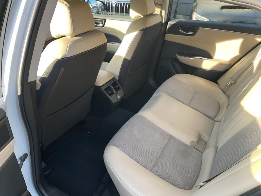 2018 Honda Clarity Plug-In Hybrid Sedan, available for sale in Waterbury, Connecticut | Jim Juliani Motors. Waterbury, Connecticut 2018 Honda Clarity Plug-In Hybrid Sedan, available for sale in Waterbury, Connecticut | Jim Juliani Motors. Waterbury, Connecticut