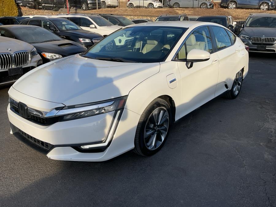 2018 Honda Clarity Plug-In Hybrid Sedan, available for sale in Waterbury, Connecticut | Jim Juliani Motors. Waterbury, Connecticut 2018 Honda Clarity Plug-In Hybrid Sedan, available for sale in Waterbury, Connecticut | Jim Juliani Motors. Waterbury, Connecticut