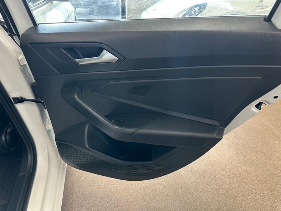 2021 Volkswagen Jetta R-Line Auto, available for sale in Inwood, New York | 5 Towns Drive. Inwood, New York 2021 Volkswagen Jetta R-Line Auto, available for sale in Inwood, New York | 5 Towns Drive. Inwood, New York