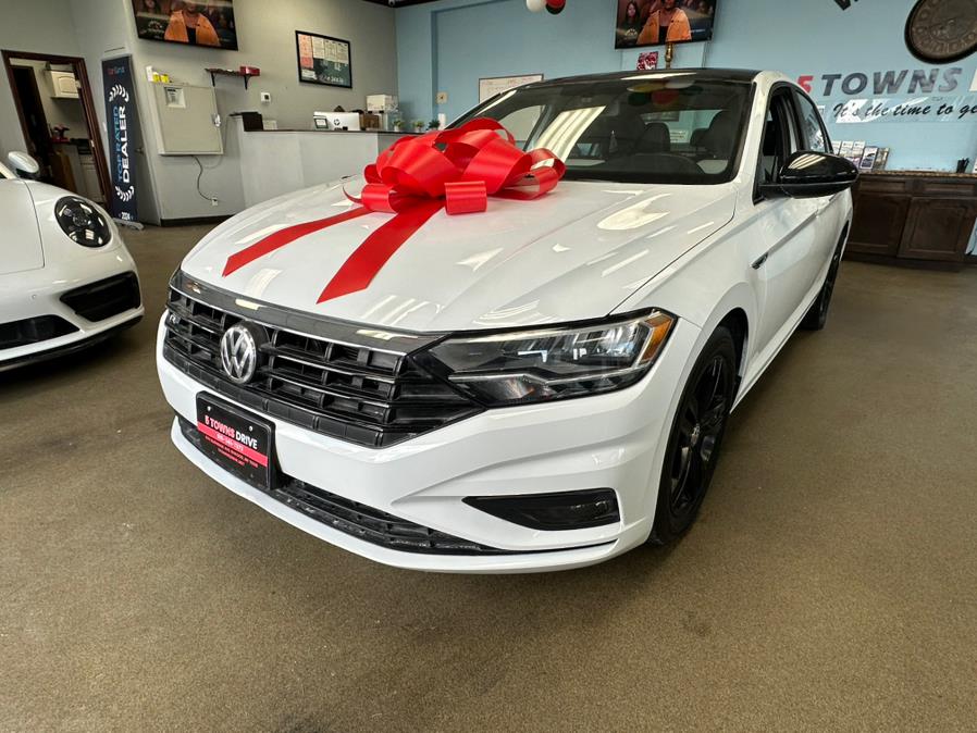 2021 Volkswagen Jetta R-Line Auto, available for sale in Inwood, New York | 5 Towns Drive. Inwood, New York 2021 Volkswagen Jetta R-Line Auto, available for sale in Inwood, New York | 5 Towns Drive. Inwood, New York