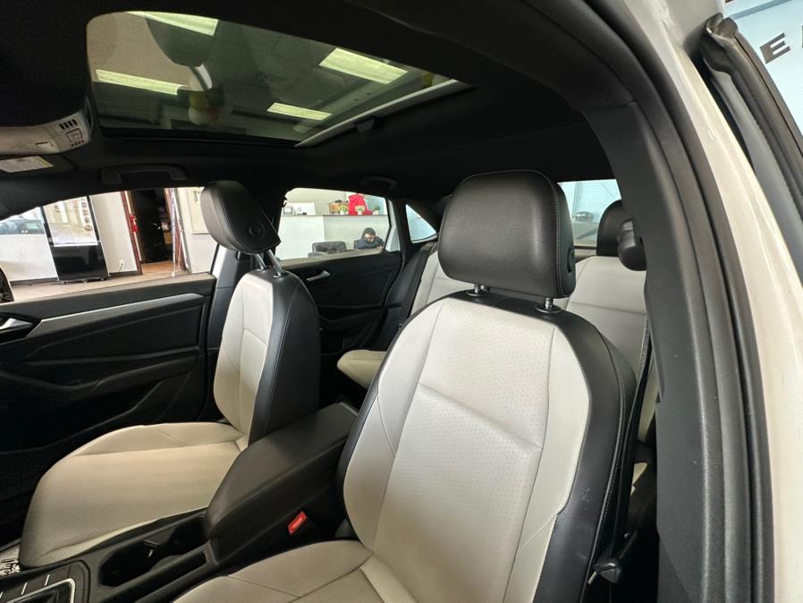 2021 Volkswagen Jetta R-Line Auto, available for sale in Inwood, New York | 5 Towns Drive. Inwood, New York 2021 Volkswagen Jetta R-Line Auto, available for sale in Inwood, New York | 5 Towns Drive. Inwood, New York